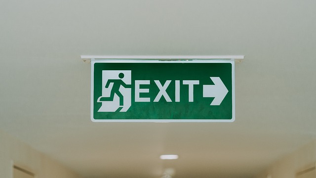 Exit 4923645